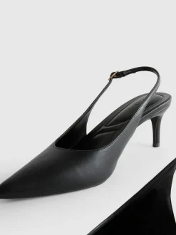 Zapatos de tacón chincheta con tira en el talón