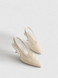 Zapatos de tacón de malla con puntera puntiaguda