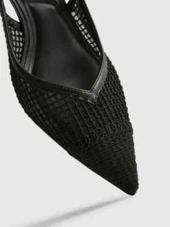 Zapatos de tacón destalonados de horma ancha