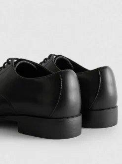 Zapatos de vestir con cordones